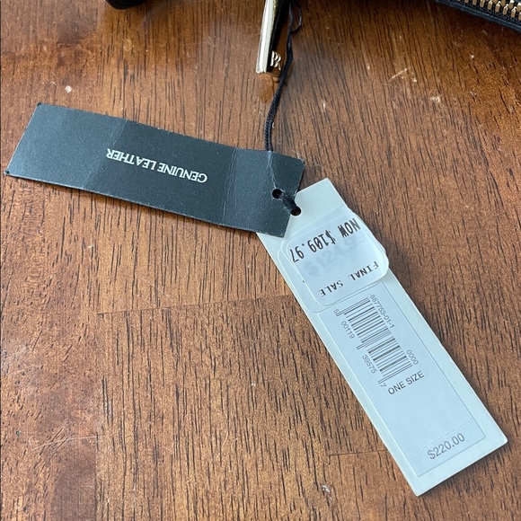 Banana Republic Vida Half-Moon Shoulder Bag - Black Leather - NWT - Picture 16 of 16